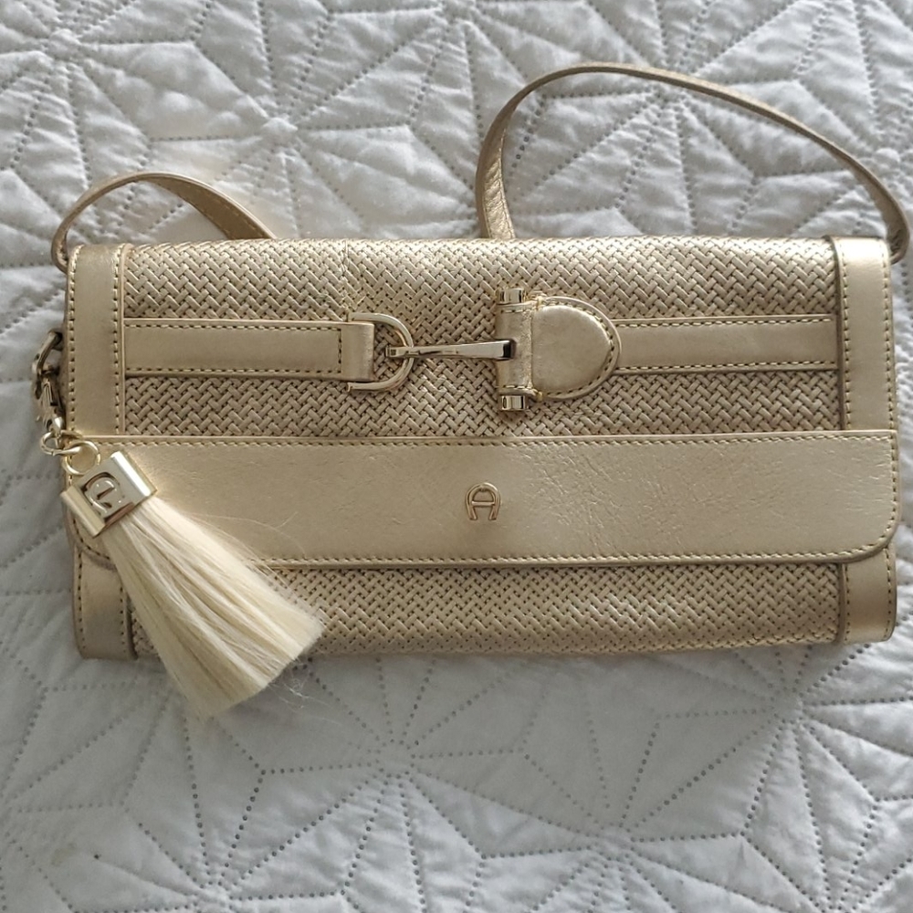 Aigner bag